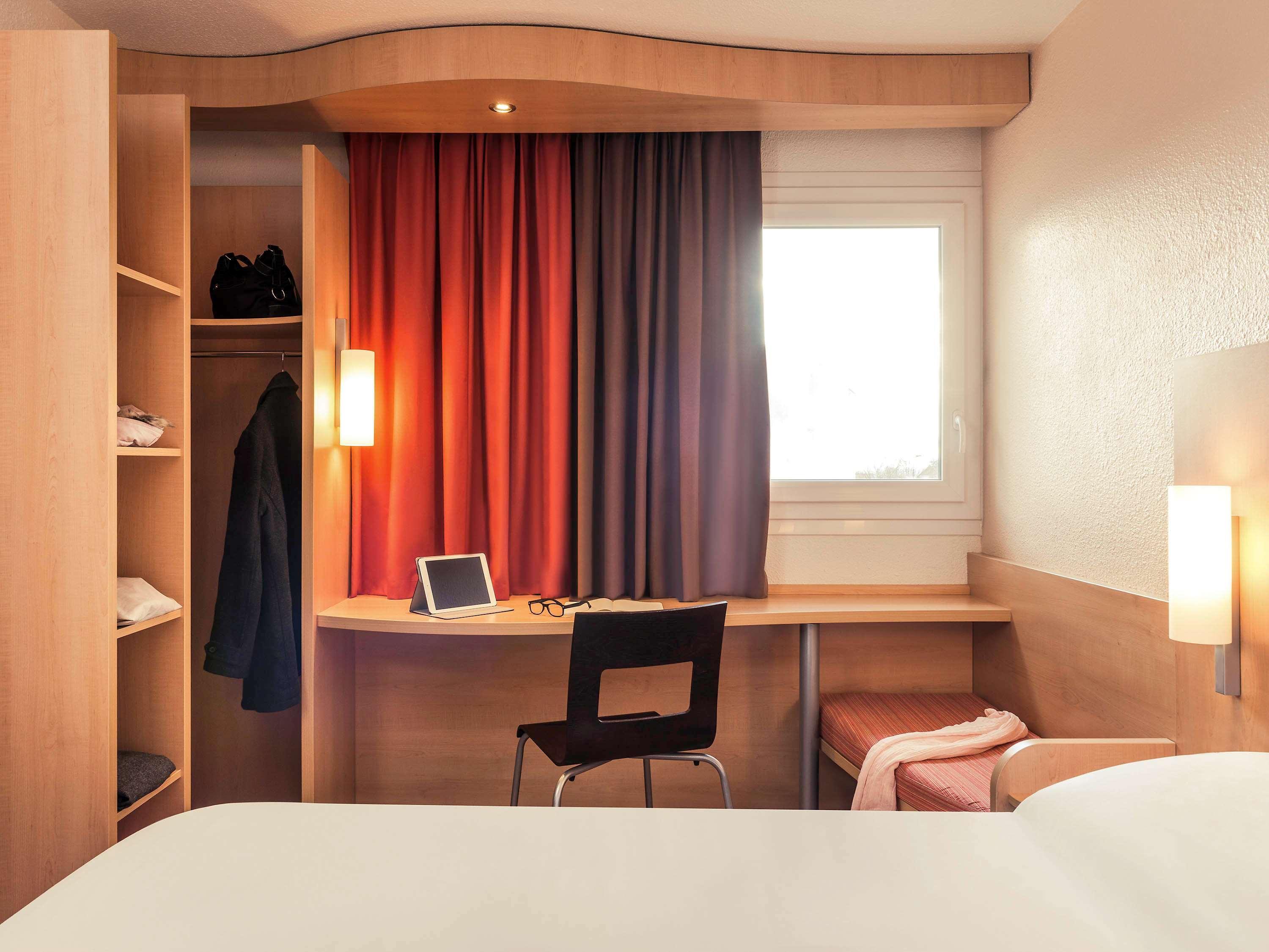 Hotel Ibis Epinay Sur Seine - Gennevilliers Zewnętrze zdjęcie